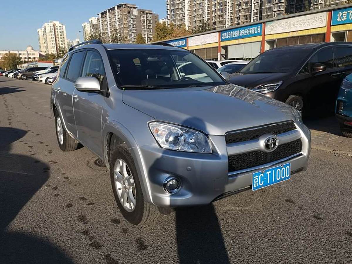 豐田 RAV4榮放  2012款 炫裝版 2.4L 自動四驅豪華圖片