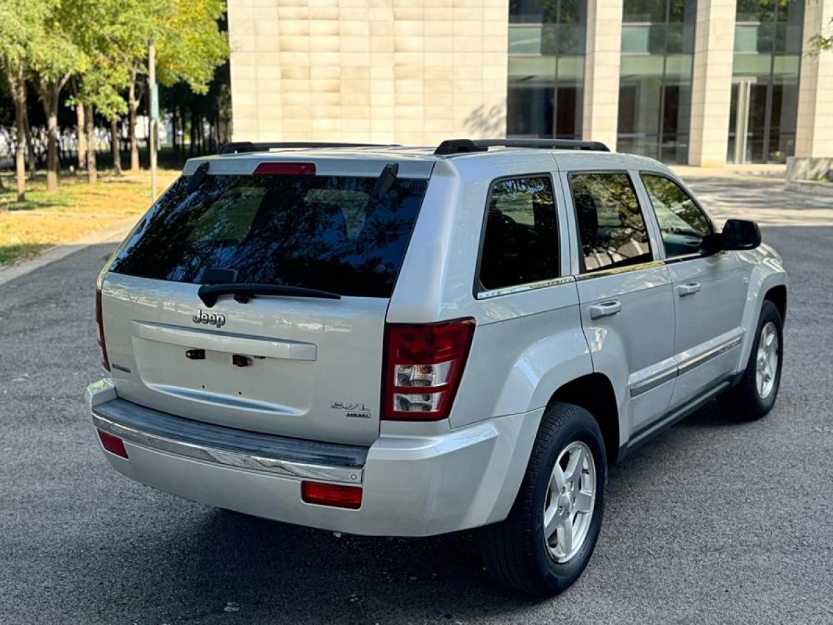 Jeep 大切諾基  2010款 5.7L圖片