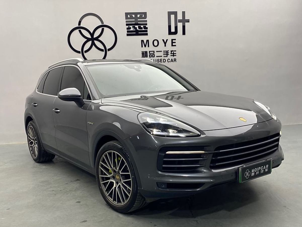 2022年1月保時(shí)捷 Cayenne新能源  2021款 Cayenne E-Hybrid Coupé 2.0T