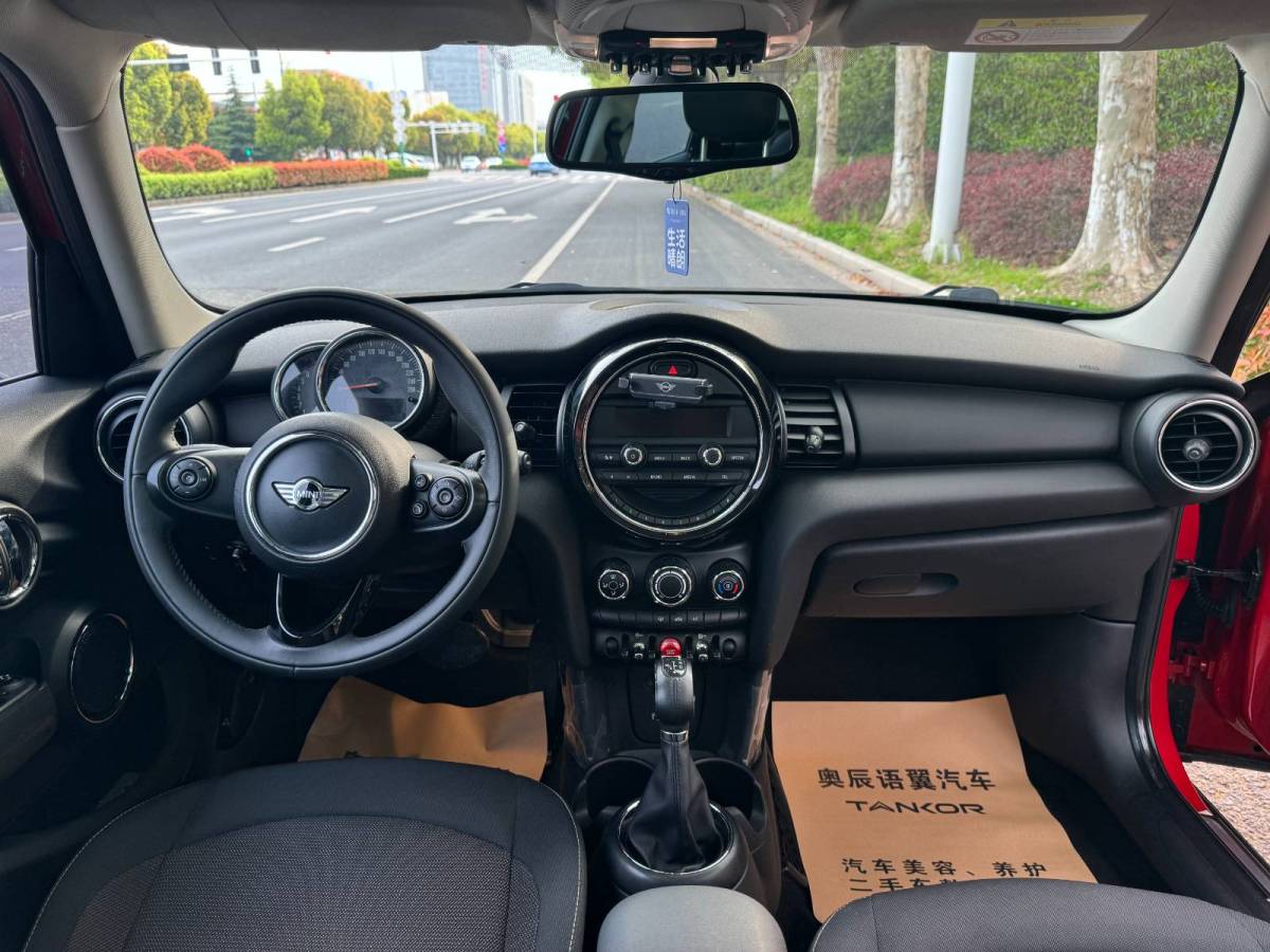 MINI MINI  2016款 1.2T ONE 先鋒派 五門(mén)版圖片