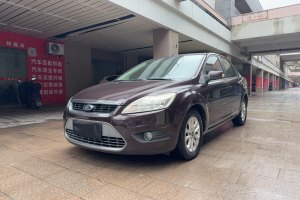 ?？怂?福特 三廂 1.8L 自動時尚型