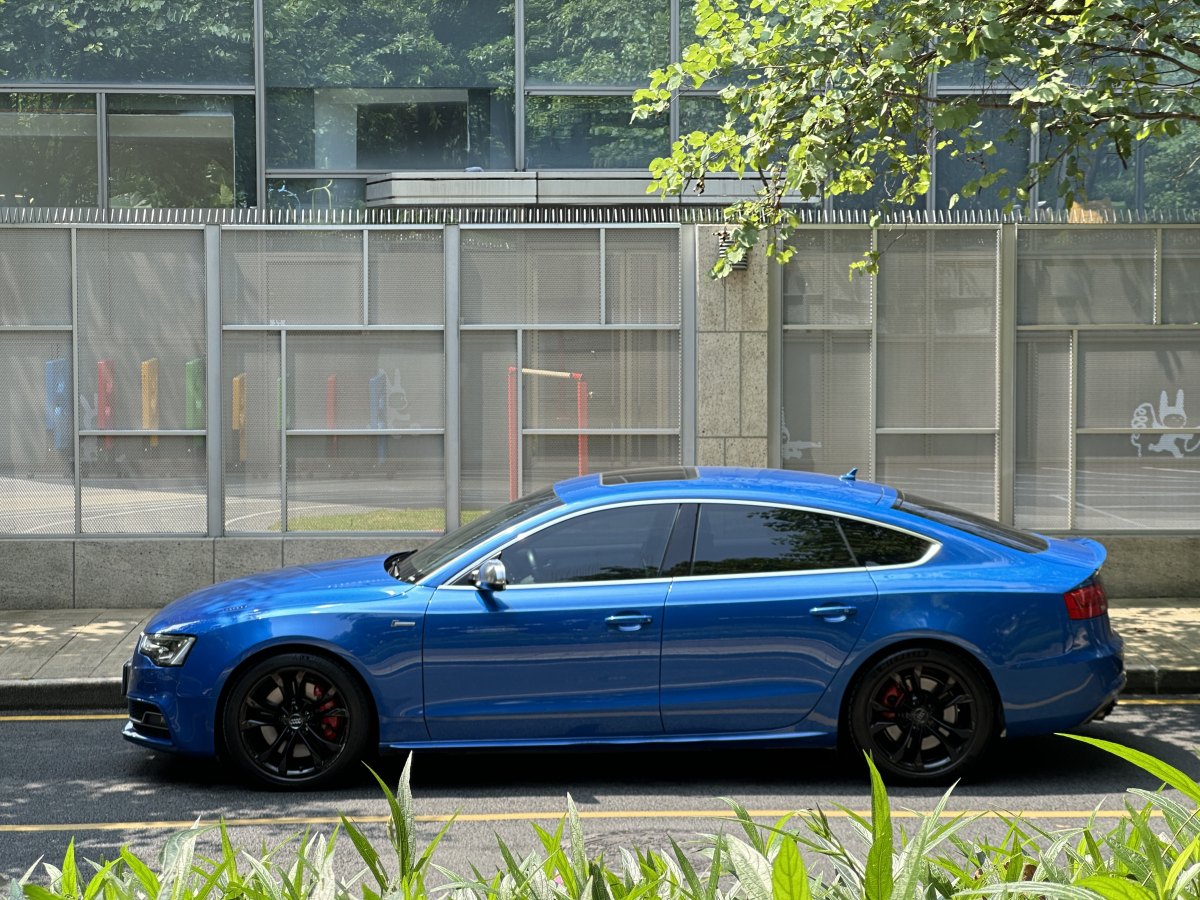 2012年9月奧迪 奧迪S5  2012款 S5 3.0T Sportback