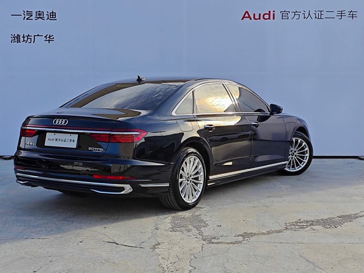 奧迪 奧迪A8  2023款 A8L 45 TFSI quattro 豪華型圖片