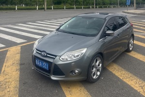 福克斯 福特 兩廂 2.0L 自動豪華運動型