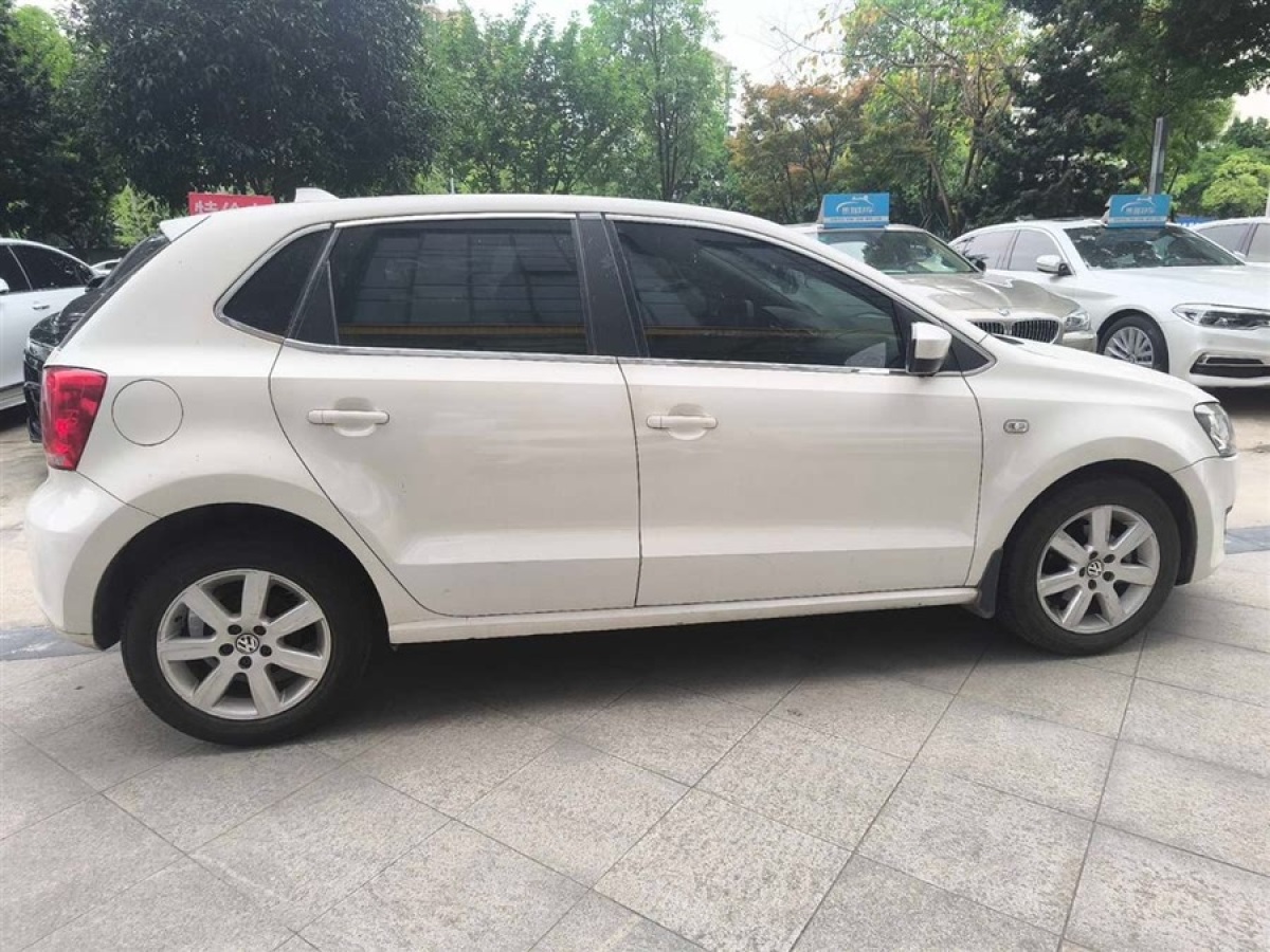 大眾 Polo  2014款 1.4L 自動(dòng)舒適版圖片