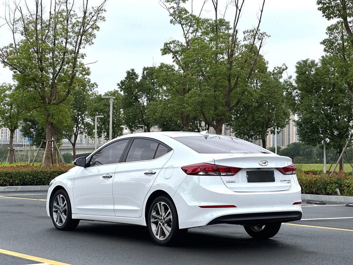 現(xiàn)代 領(lǐng)動  2016款 1.6L 自動智炫?精英型圖片