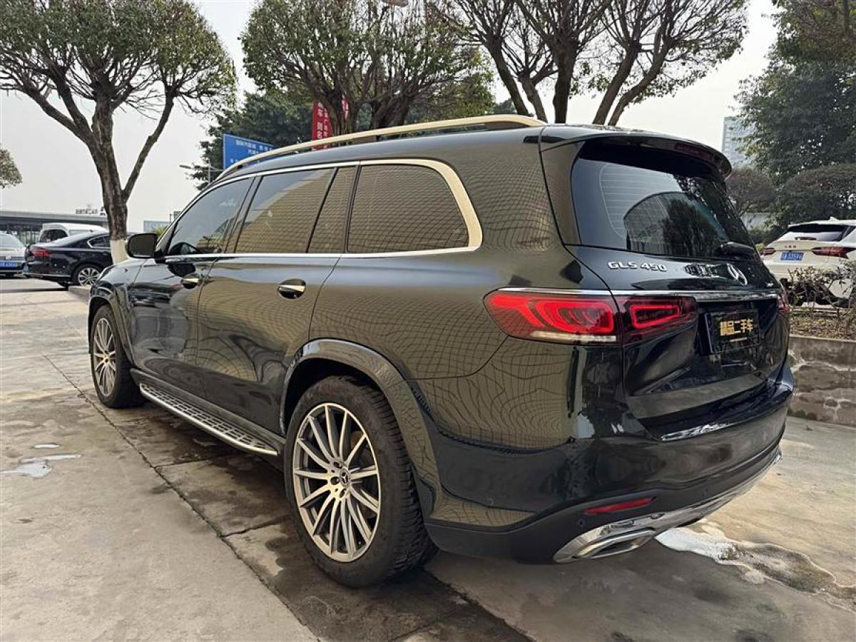 奔馳 奔馳GLS  2022款 改款二 GLS 450 4MATIC 豪華型圖片