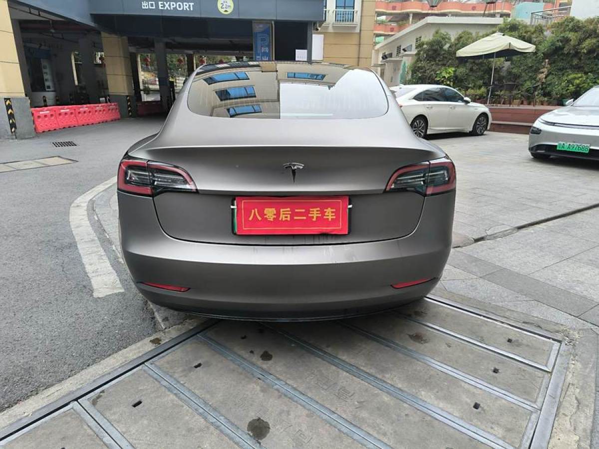 特斯拉 Model 3  2019款 標(biāo)準(zhǔn)續(xù)航后驅(qū)升級(jí)版圖片