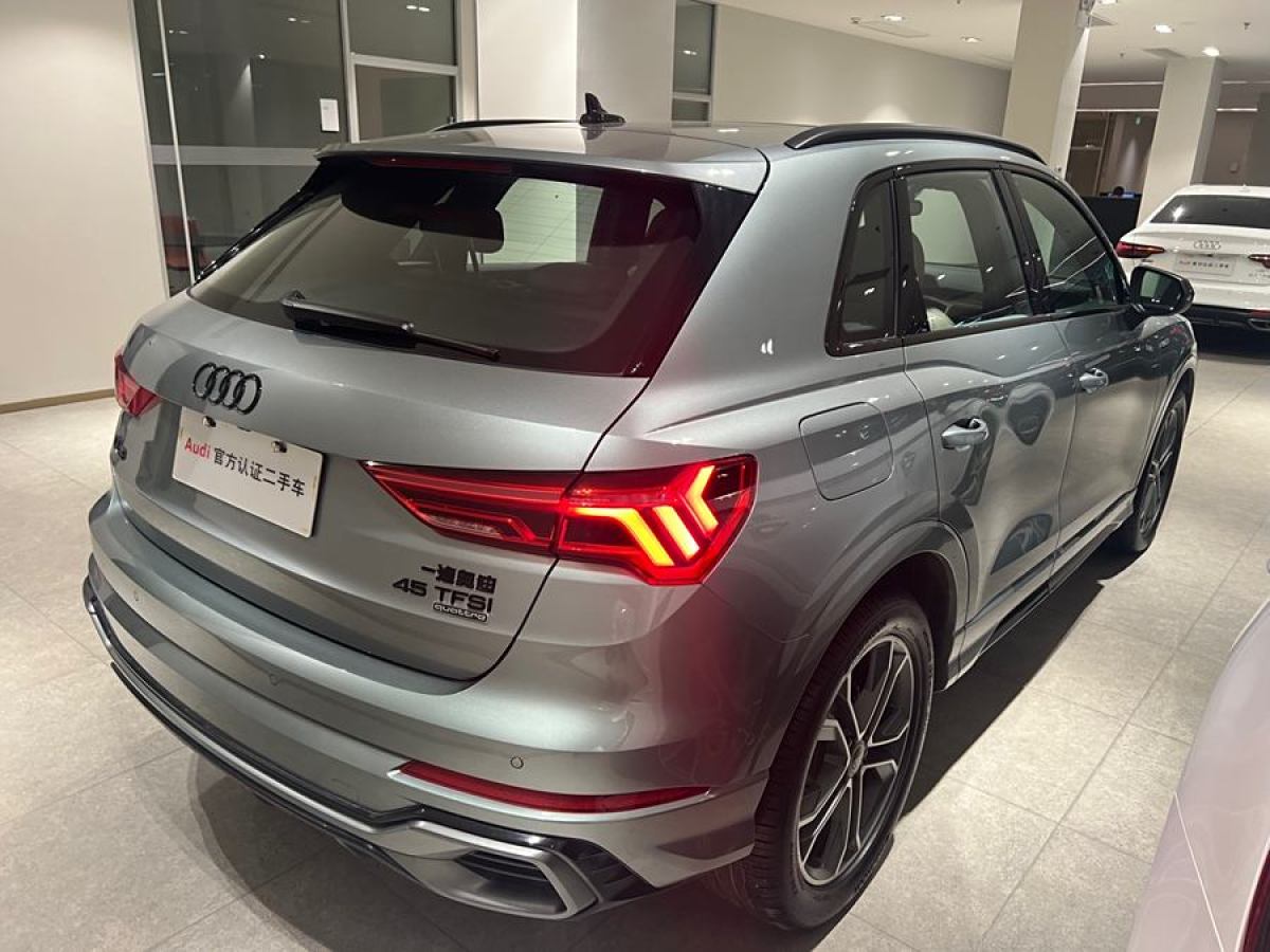 奧迪 奧迪Q3  2023款 改款 45 TFSI quattro 時尚動感型圖片