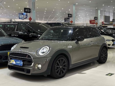 2018年12月 MINI CLUBMAN 2.0T COOPER S 經(jīng)典派圖片