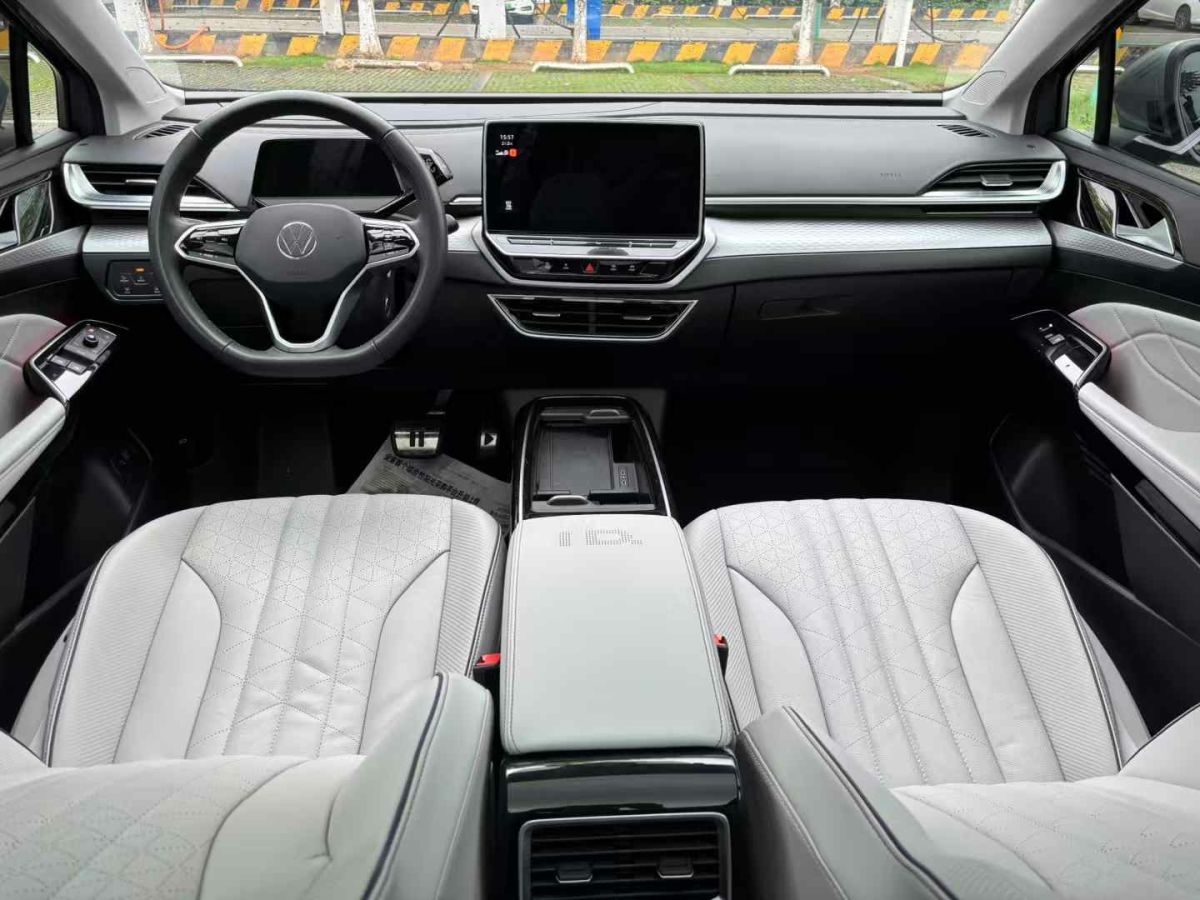 大眾 Polo  2023款 Plus 1.5L 自動(dòng)全景樂(lè)享版圖片