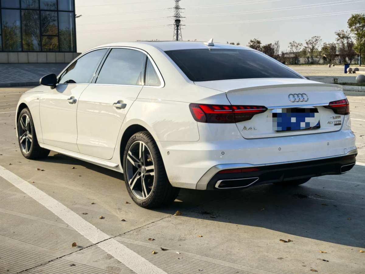 奧迪 奧迪A4L  2020款 40 TFSI 豪華動感型圖片