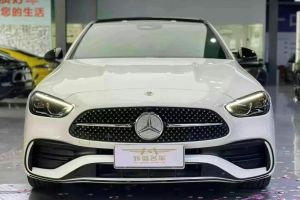 奔馳C級(jí) 奔馳 C 260 L 皓夜運(yùn)動(dòng)版