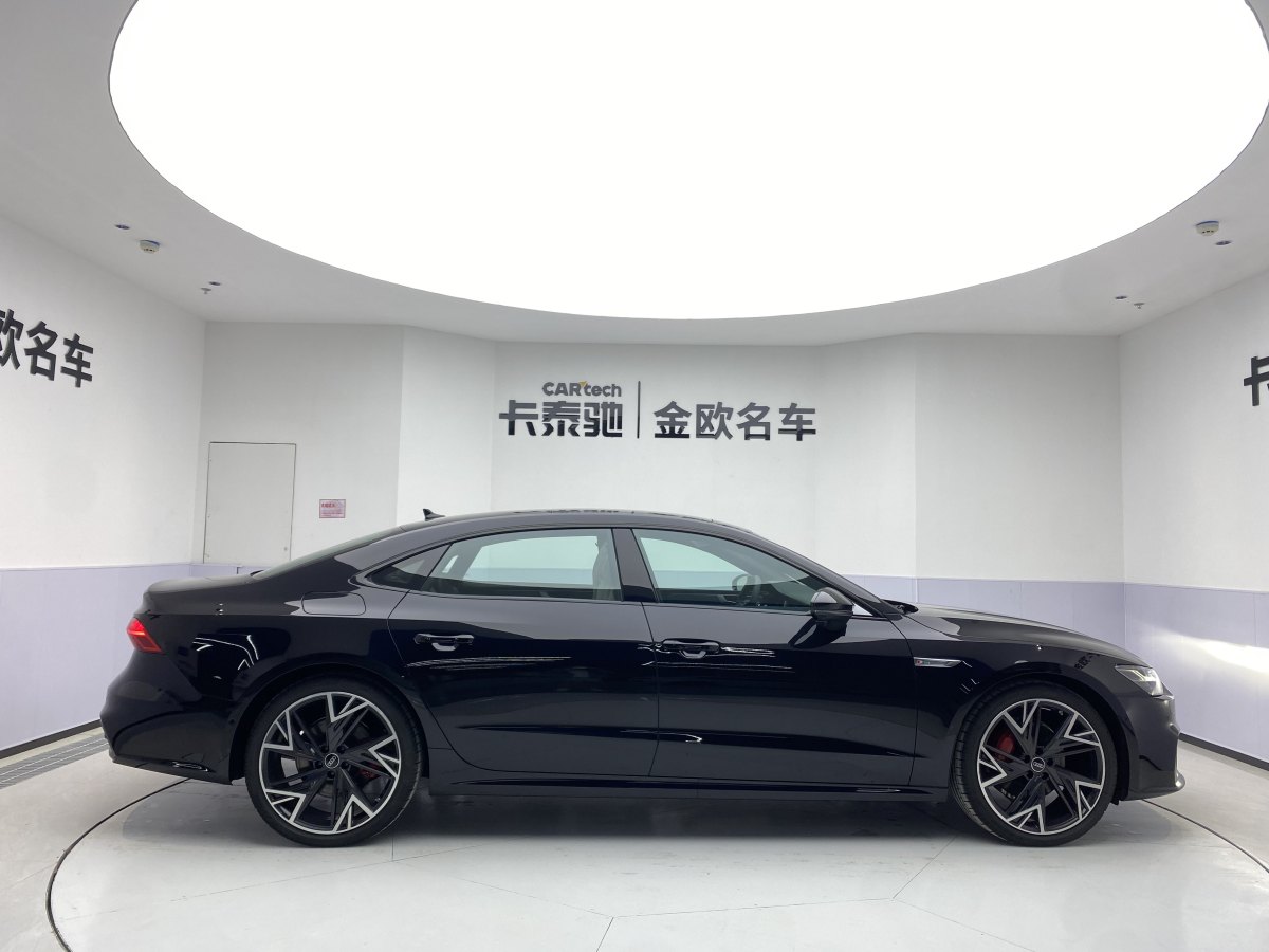 奧迪 奧迪A7L  2024款 45 TFSI quattro 黑武士版圖片