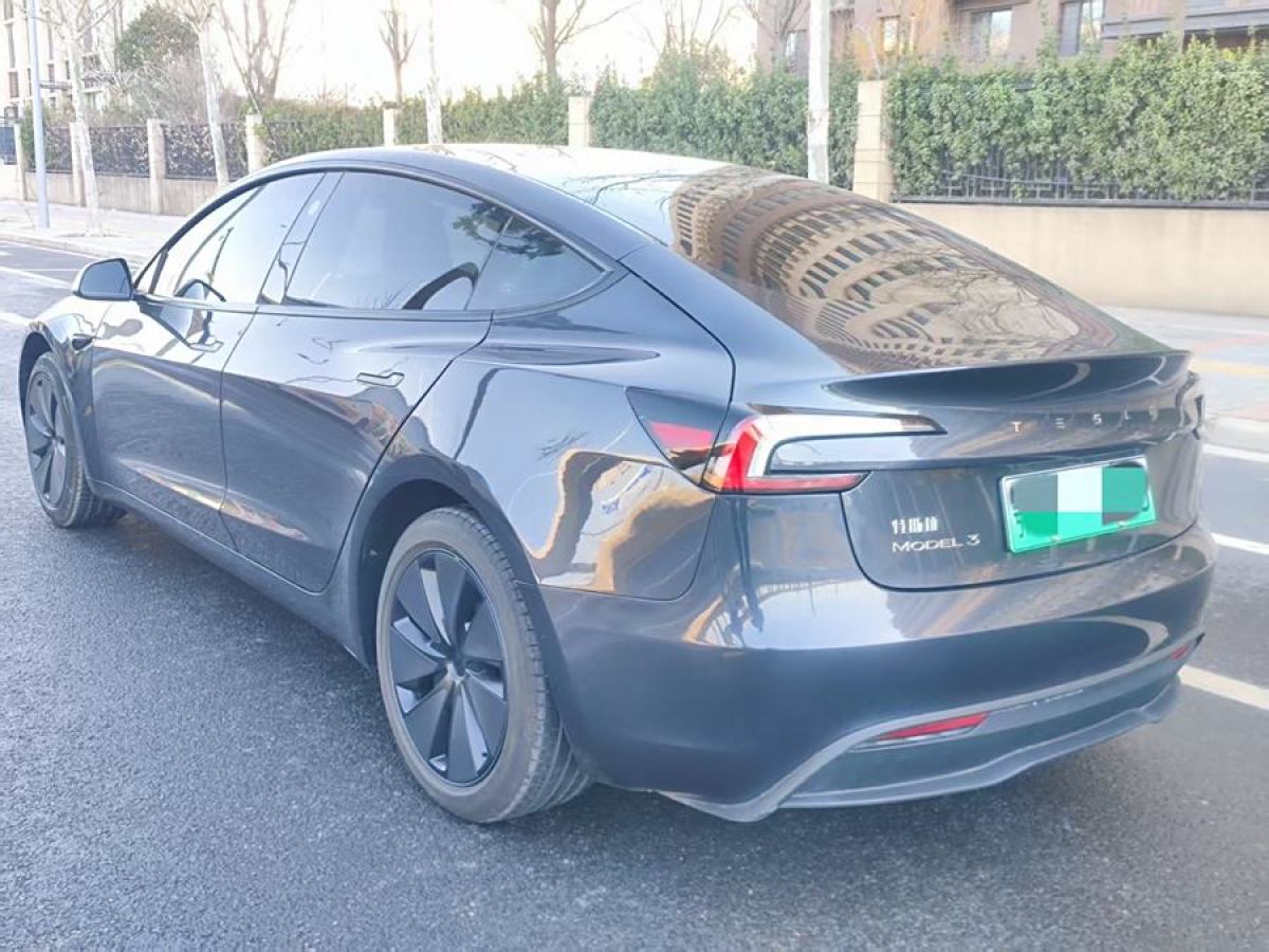 特斯拉 Model Y  2023款 后輪驅(qū)動版圖片