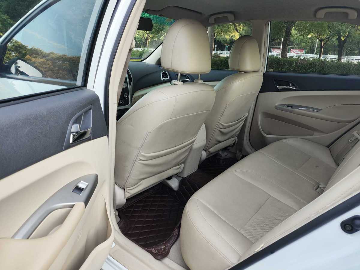 比亚迪 F3  2014款 1.5L 手动舒适型图片
