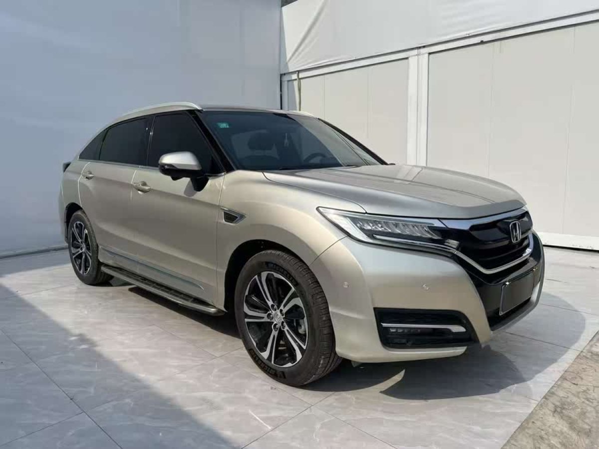 本田 UR-V  2017款 370TURBO 兩驅(qū)尊貴版圖片