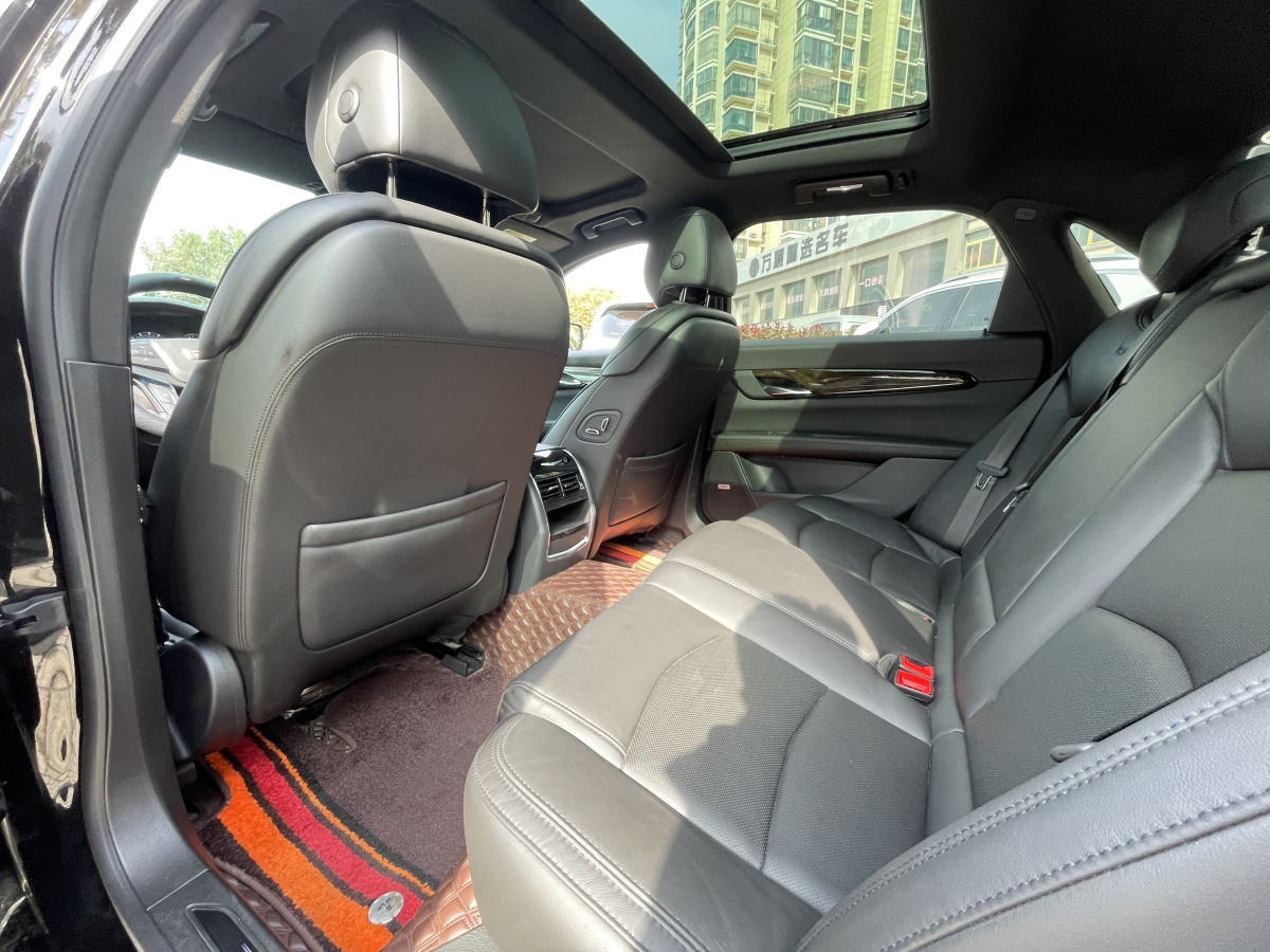 凱迪拉克 CT6  2023款 28T 豪華型圖片