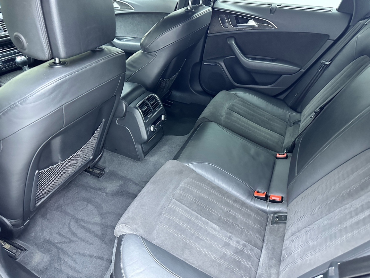 奧迪 奧迪S6  2013款 S6 4.0TFSI圖片