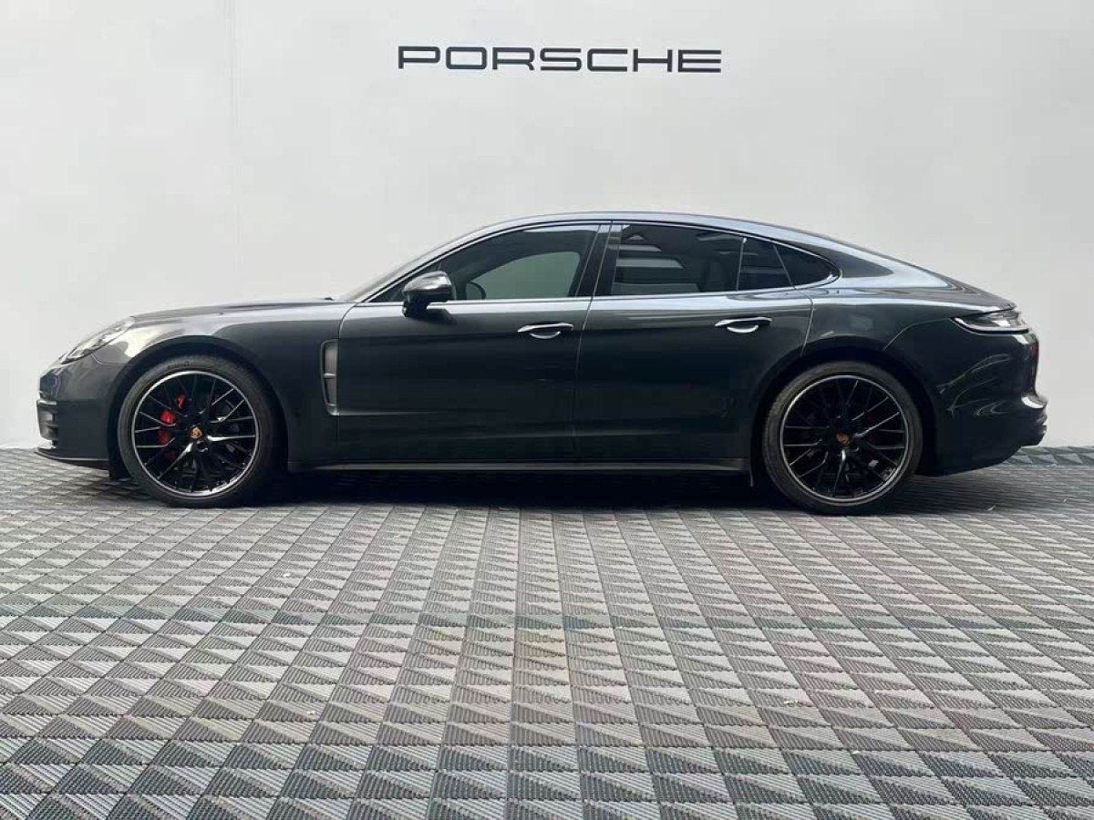 保時(shí)捷 Panamera  2023款 改款 Panamera 2.9T 鉑金版圖片