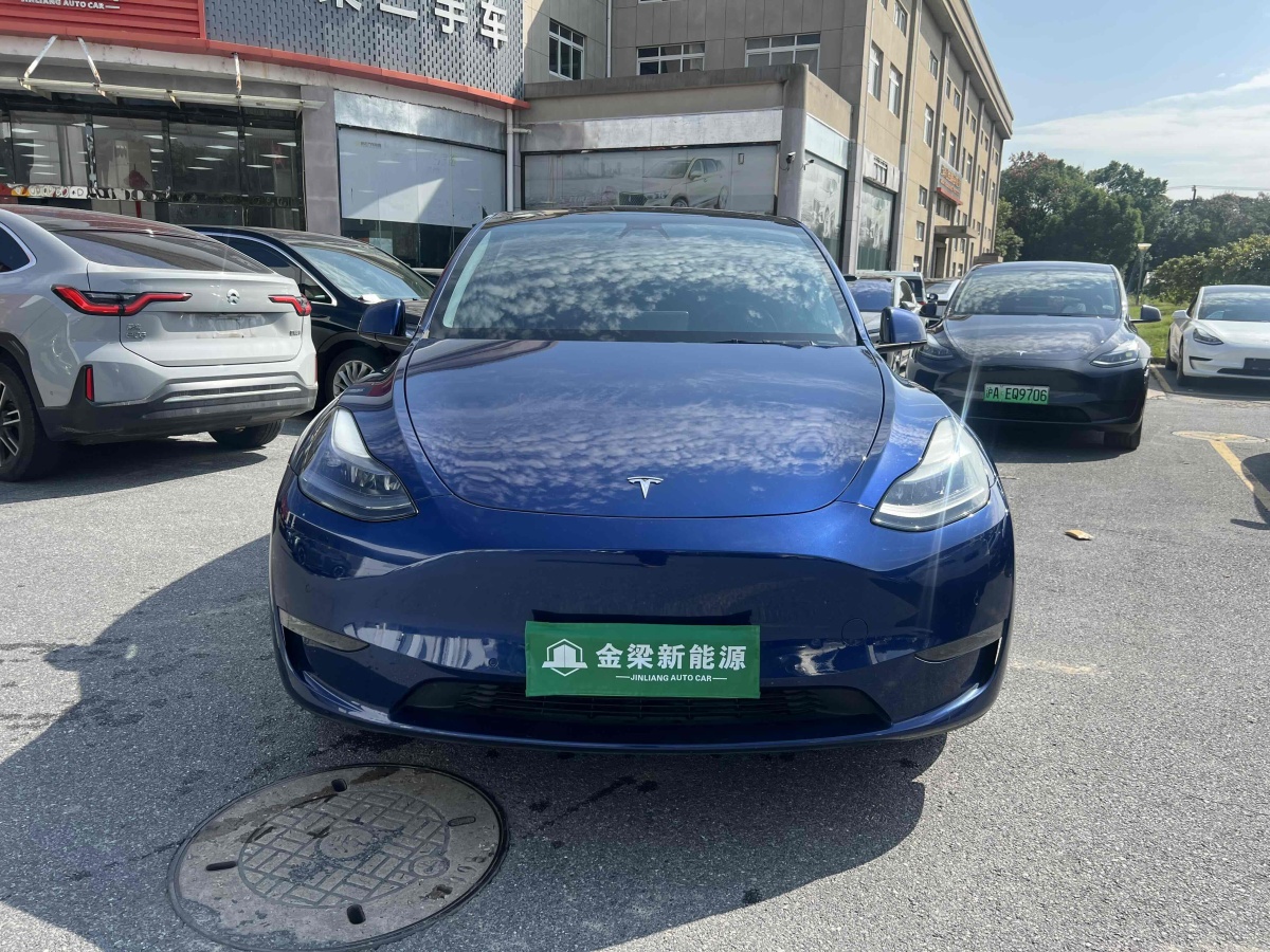 特斯拉 Model 3  2021款 長續(xù)航全輪驅(qū)動版 3D7圖片