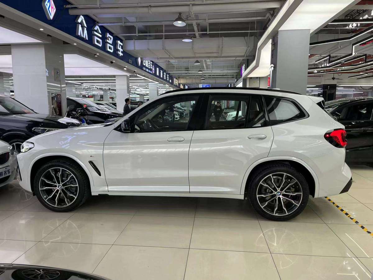 寶馬 寶馬x3 2022款 xdrive30i 領先型 m曜夜套裝圖片