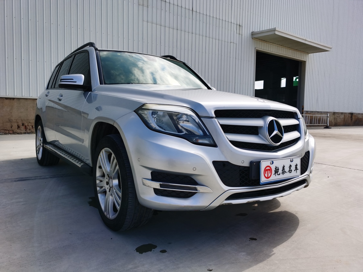 2013年9月奔馳 奔馳GLK級(jí)  2013款 GLK 300 4MATIC 動(dòng)感型