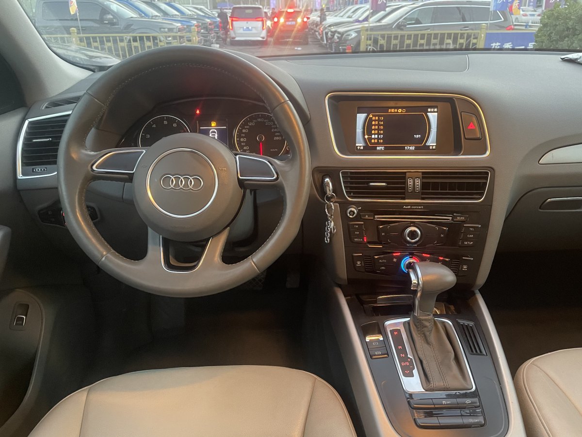 奧迪 奧迪Q5  2012款 2.0TFSI 舒適型圖片