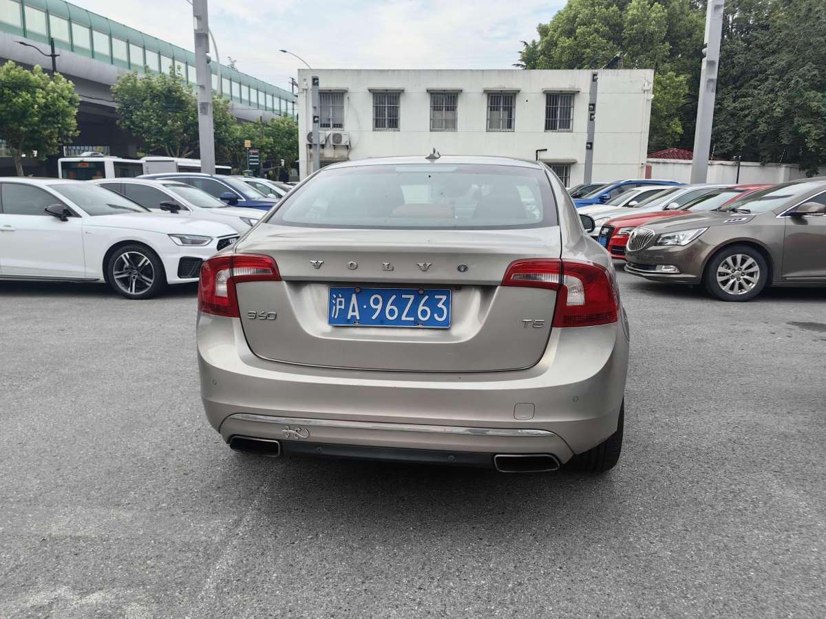 沃爾沃 S60  2015款 S60L T5 2.0T 智馭版圖片