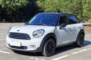 COUNTRYMAN MINI 1.6L COOPER Excitement