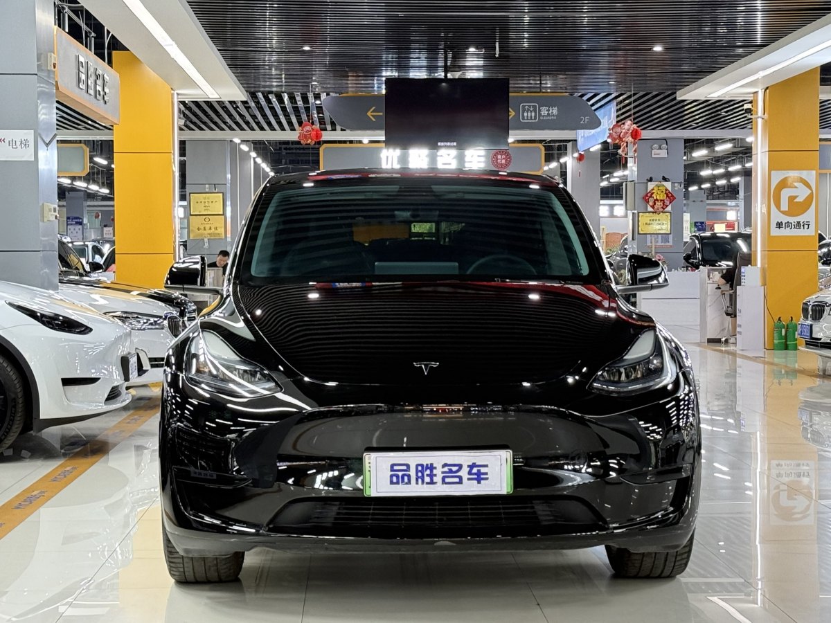 特斯拉 Model Y  2024款 后輪驅(qū)動(dòng)版圖片