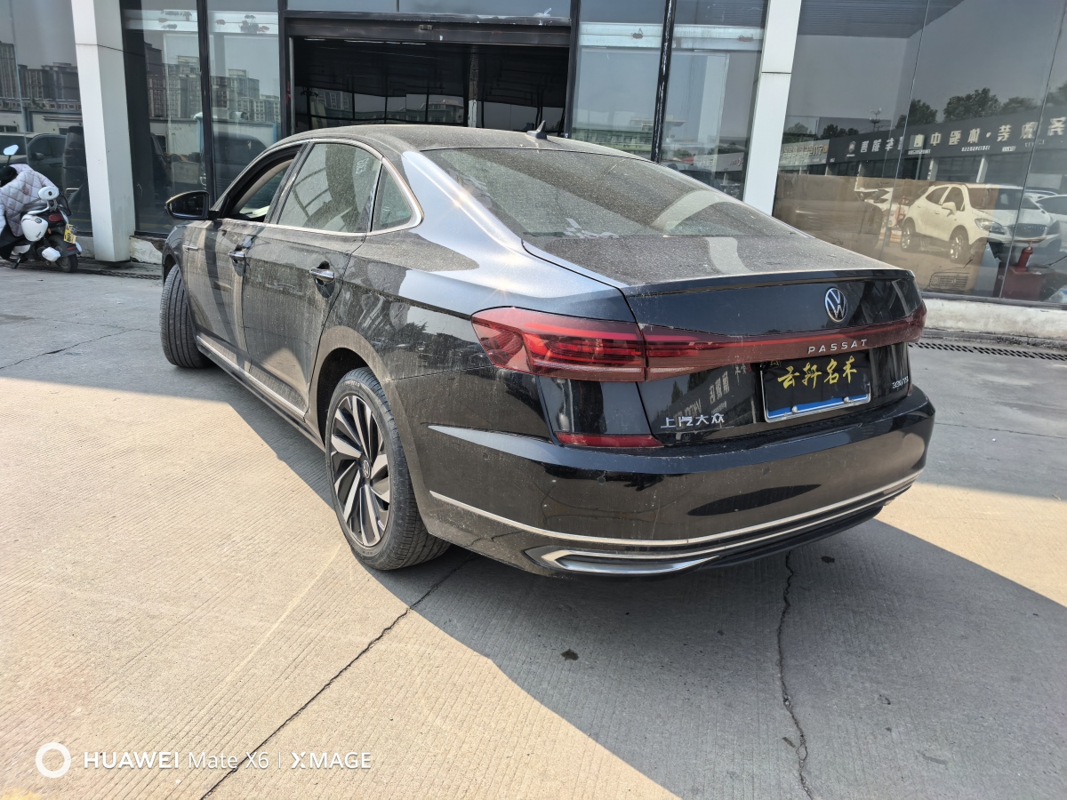 大眾 帕薩特  2023款 改款 330TSI 豪華版圖片