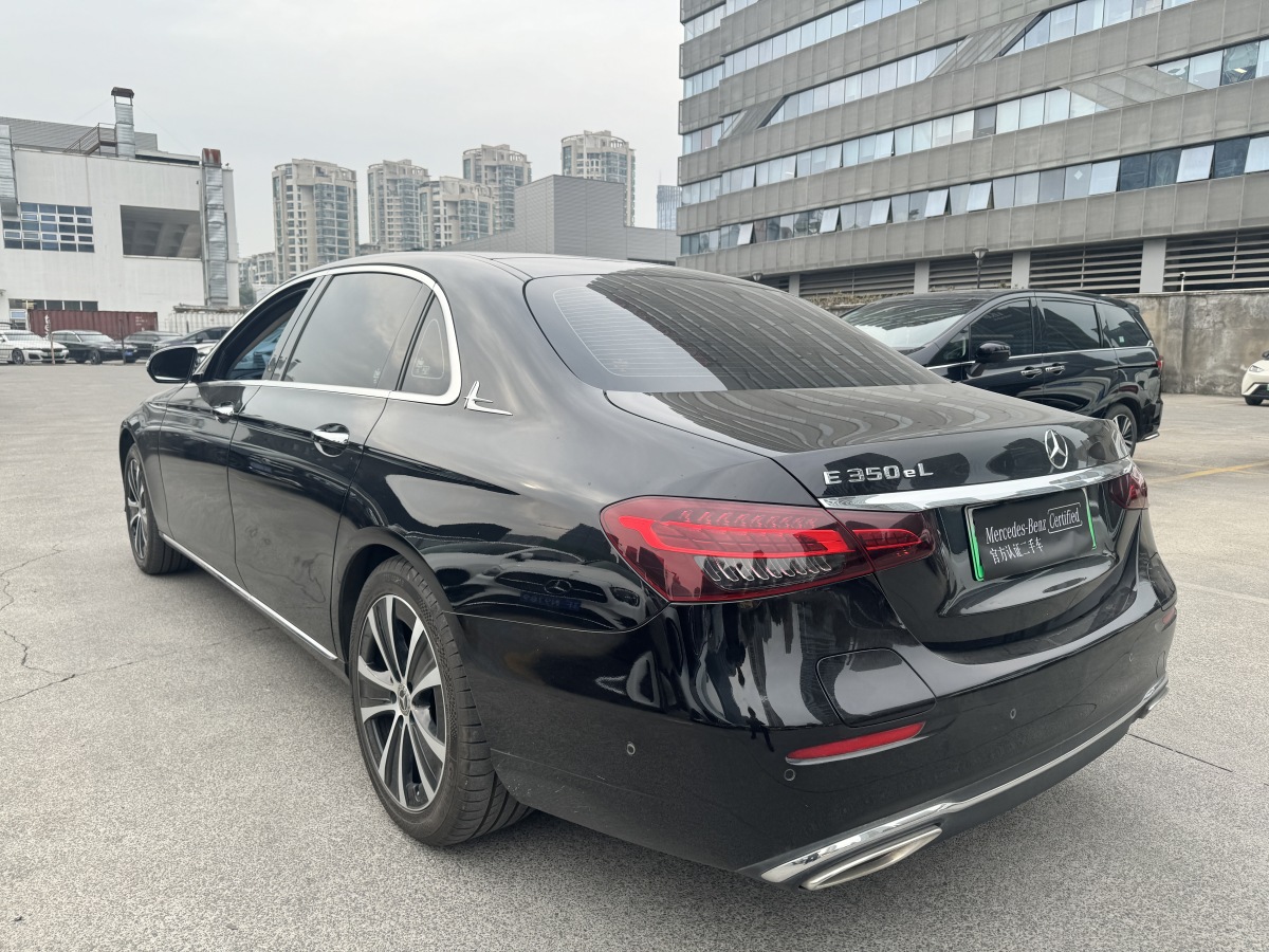 奔馳 奔馳E級(jí)新能源  2021款 E 350 e L 插電式混合動(dòng)力轎車(chē)圖片