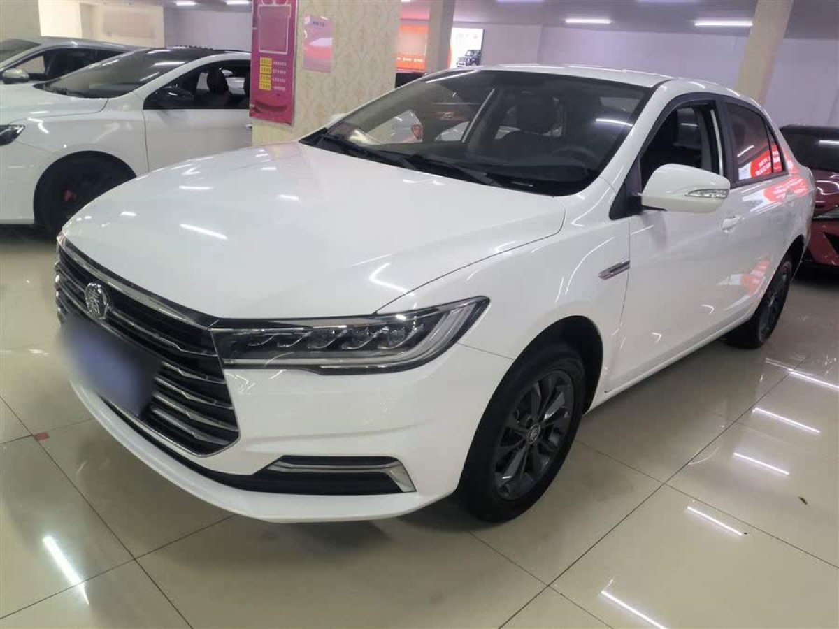 比亞迪 秦  2019款 1.5L 自動(dòng)豪華型圖片