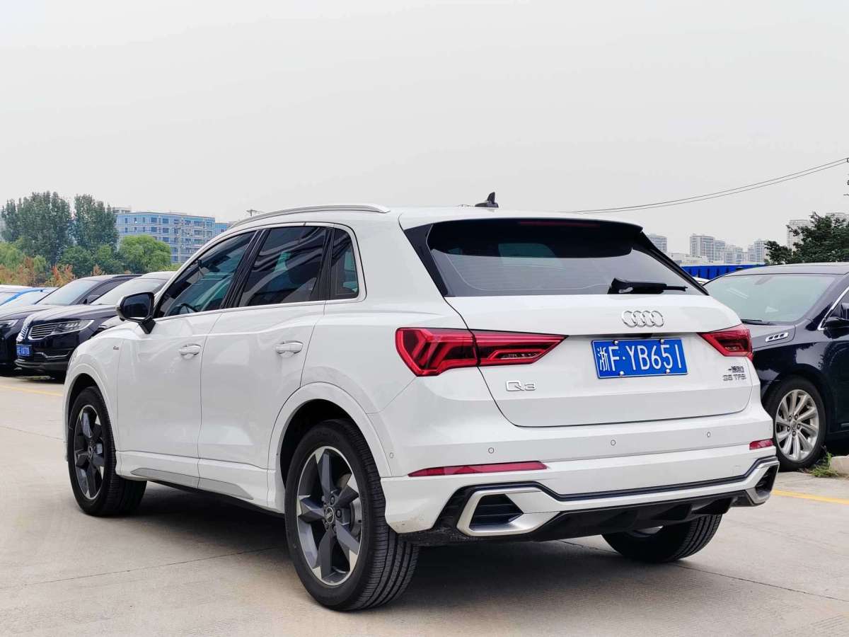 奥迪 奥迪Q3  2024款 35 TFSI 时尚动感型图片