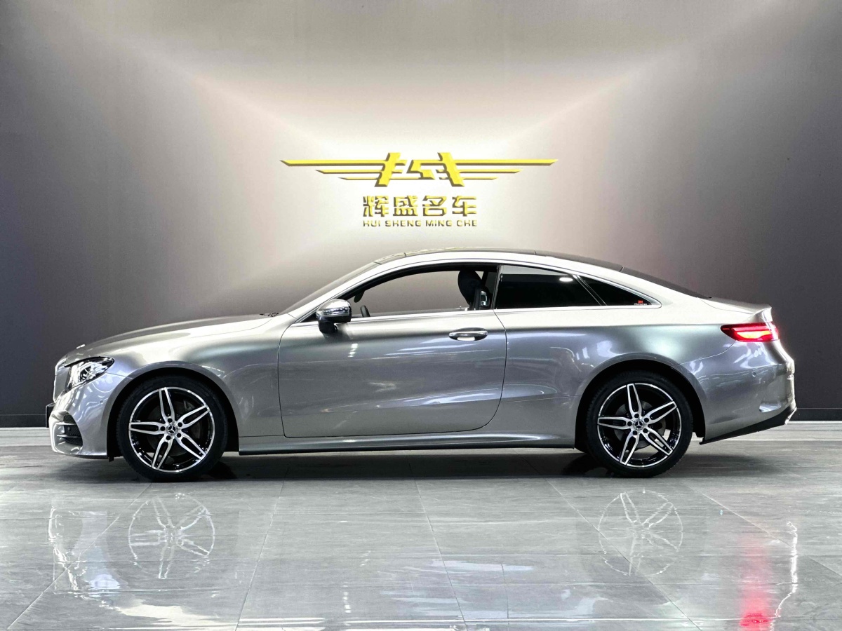 奔馳 奔馳E級  2017款 E 200 4MATIC 轎跑車圖片