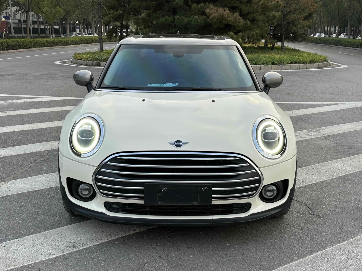 2020年3月MINI CLUBMAN  2019款 1.5T COOPER 鑒賞家