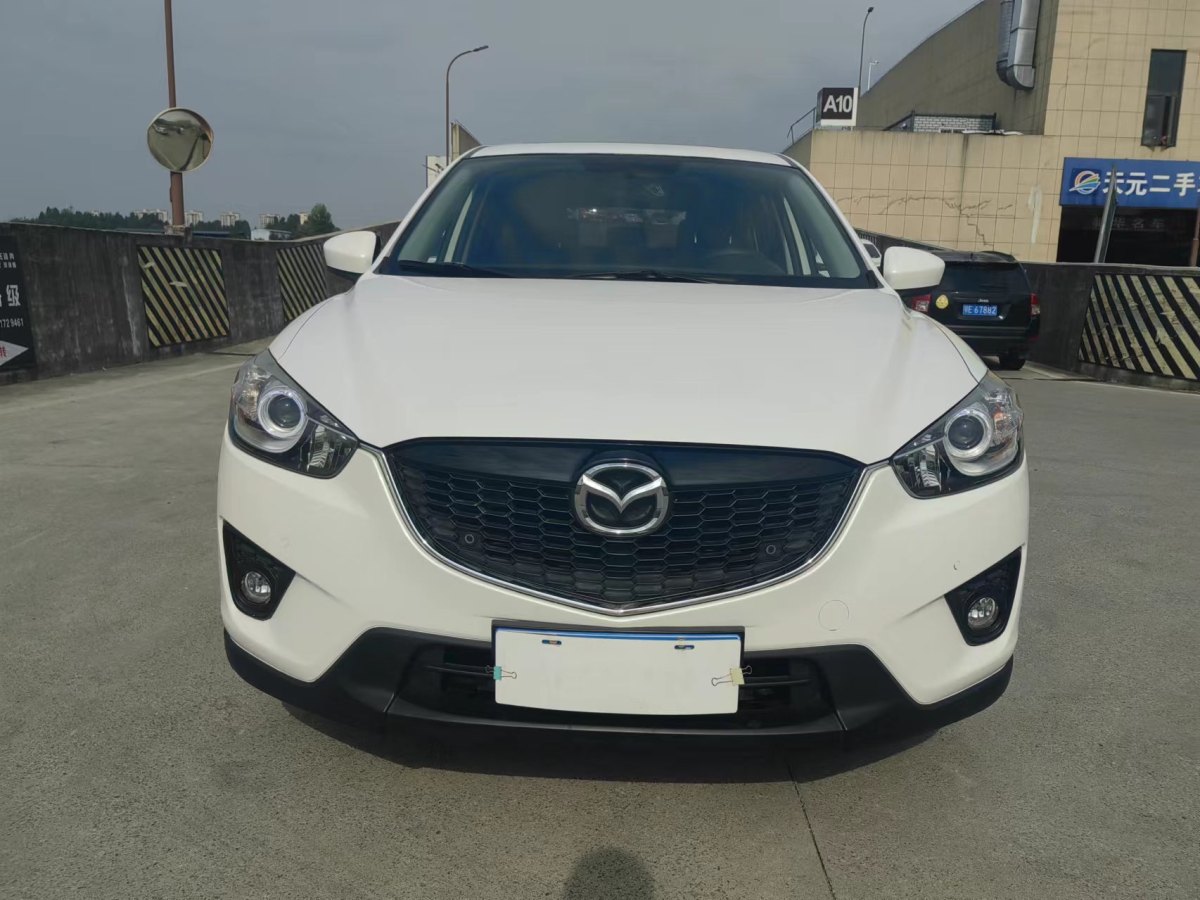 2015年10月馬自達(dá) CX-5  2015款 2.0L 自動(dòng)兩驅(qū)都市型