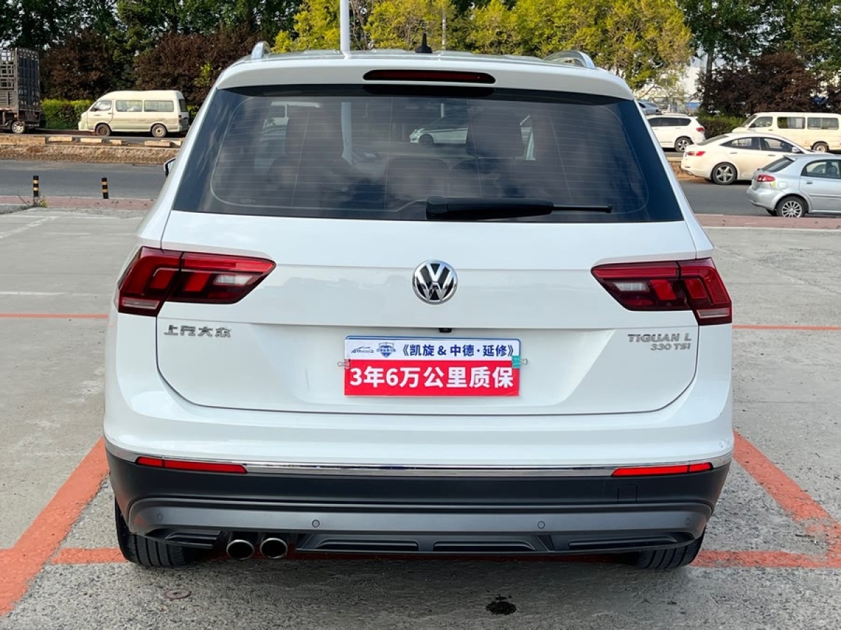 大眾 途觀(guān)L  2018款 改款 330TSI 自動(dòng)兩驅(qū)豪華版圖片