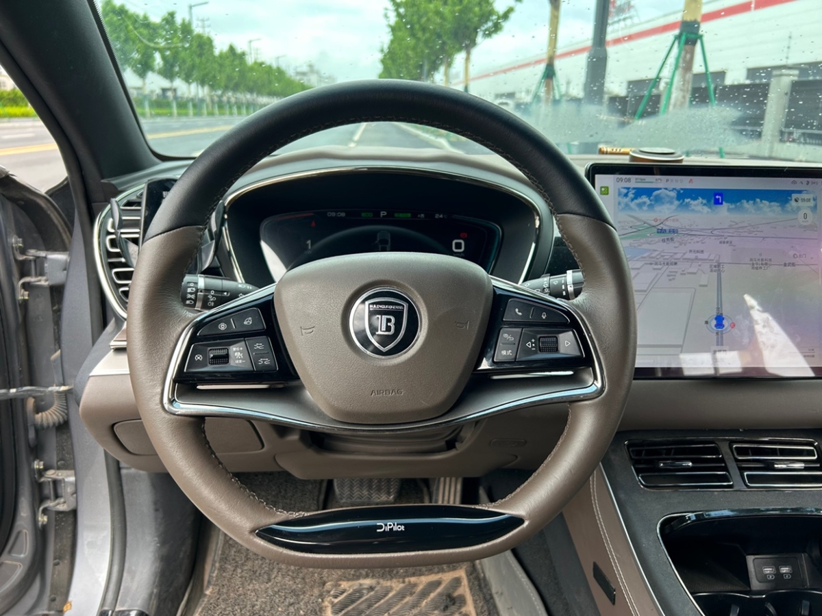 比亞迪 漢  2021款 EV 標(biāo)準(zhǔn)續(xù)航版豪華型圖片