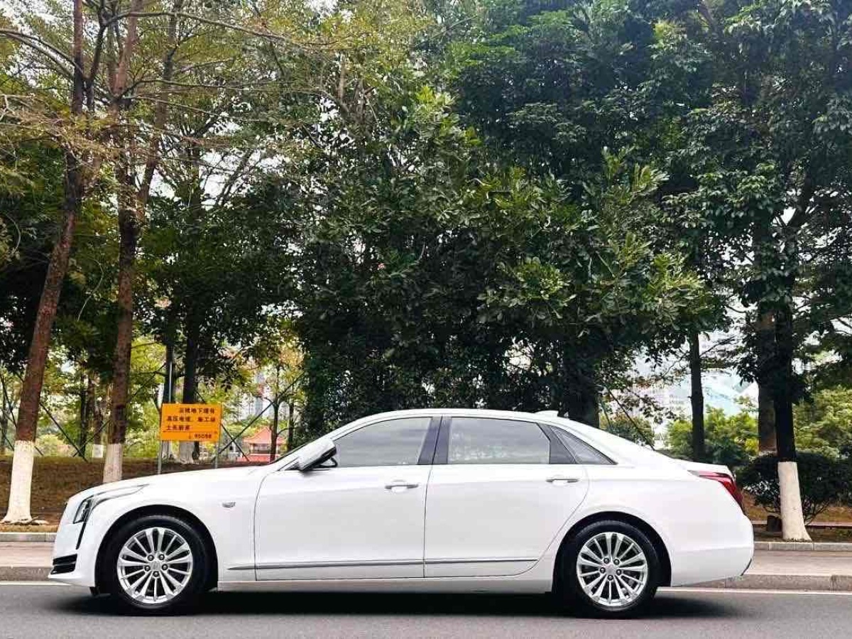 凱迪拉克 CT6  2017款 28T 豪華型圖片