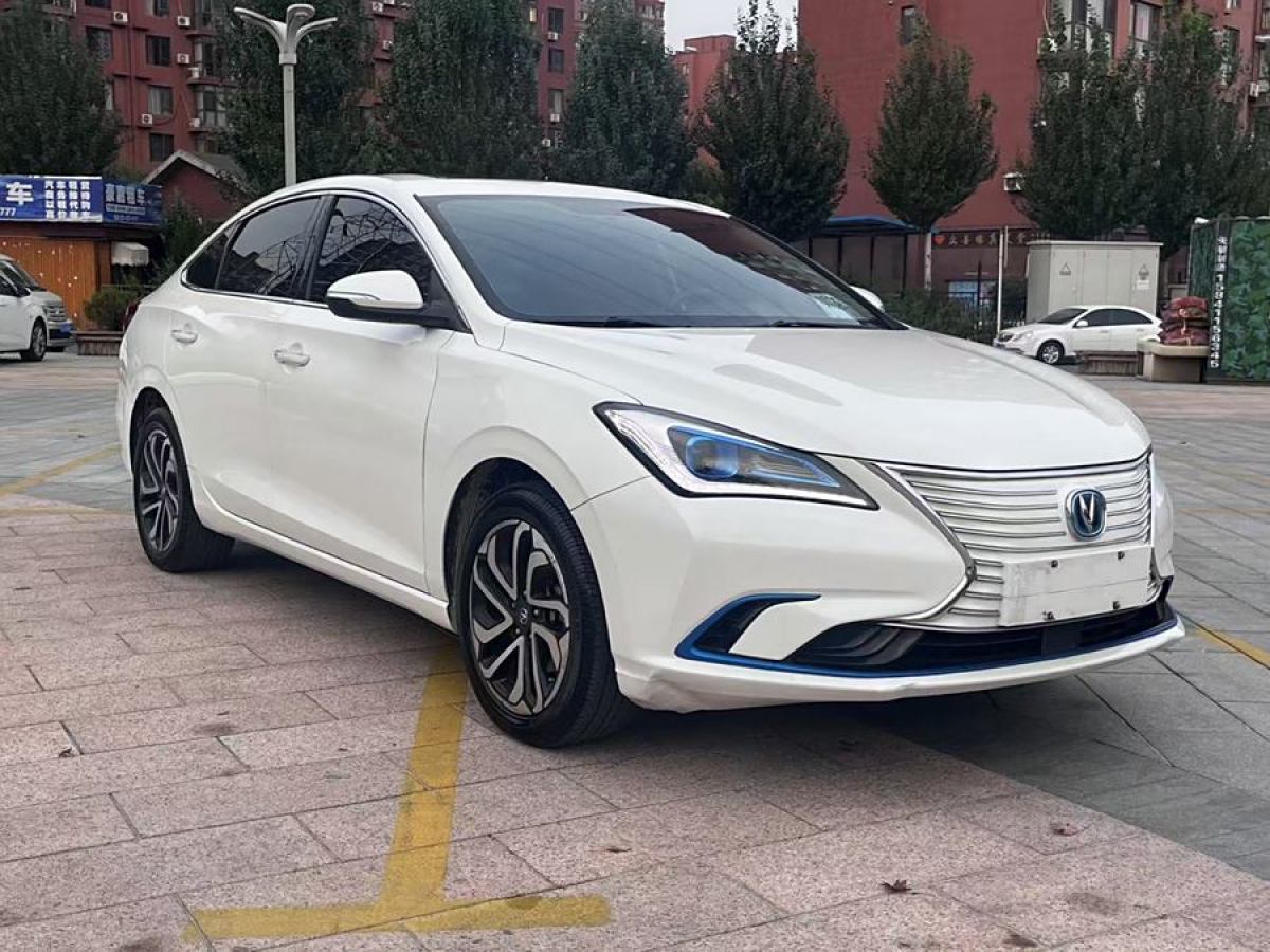 長(zhǎng)安 逸動(dòng)新能源  2019款 EV460 智領(lǐng)版圖片