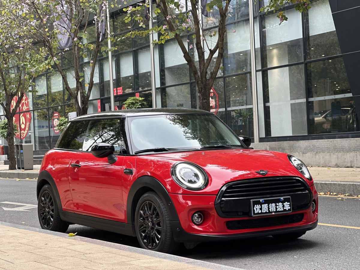 MINI MINI  2020款 1.5T COOPER 經(jīng)典派圖片