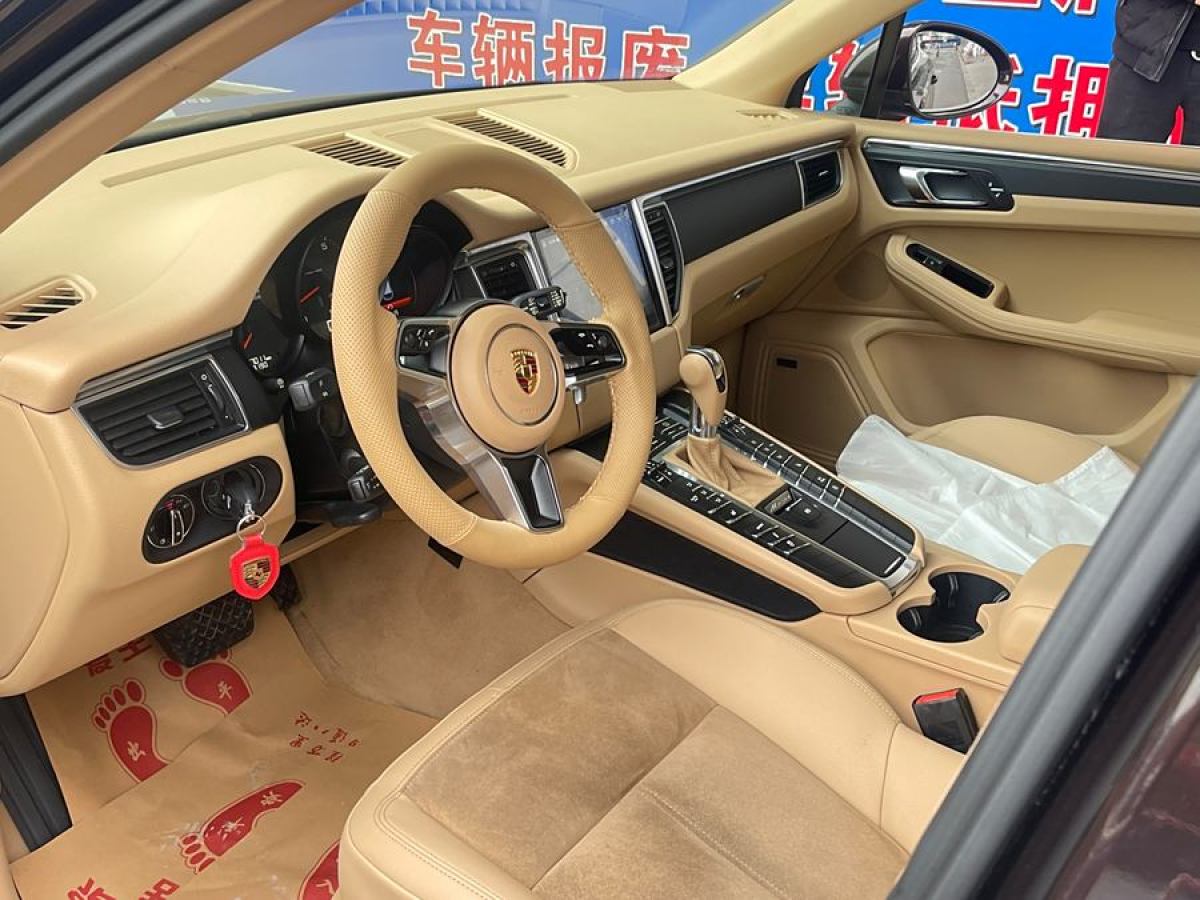 保時(shí)捷 Macan  2014款 Macan 2.0T圖片