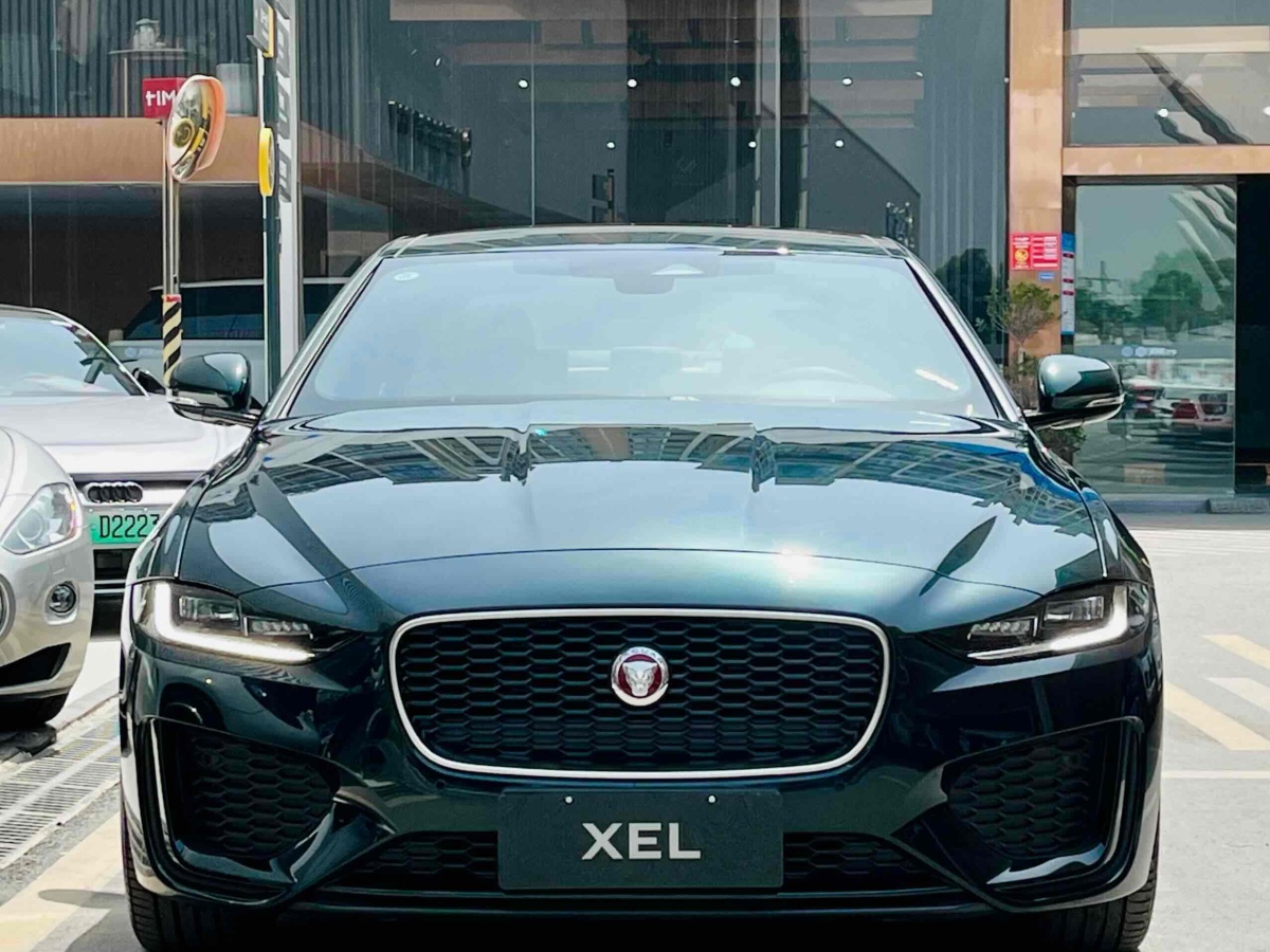 捷豹 XEL  2024款 2.0T 250PS R-DYNAMIC S進(jìn)取運(yùn)動(dòng)版圖片