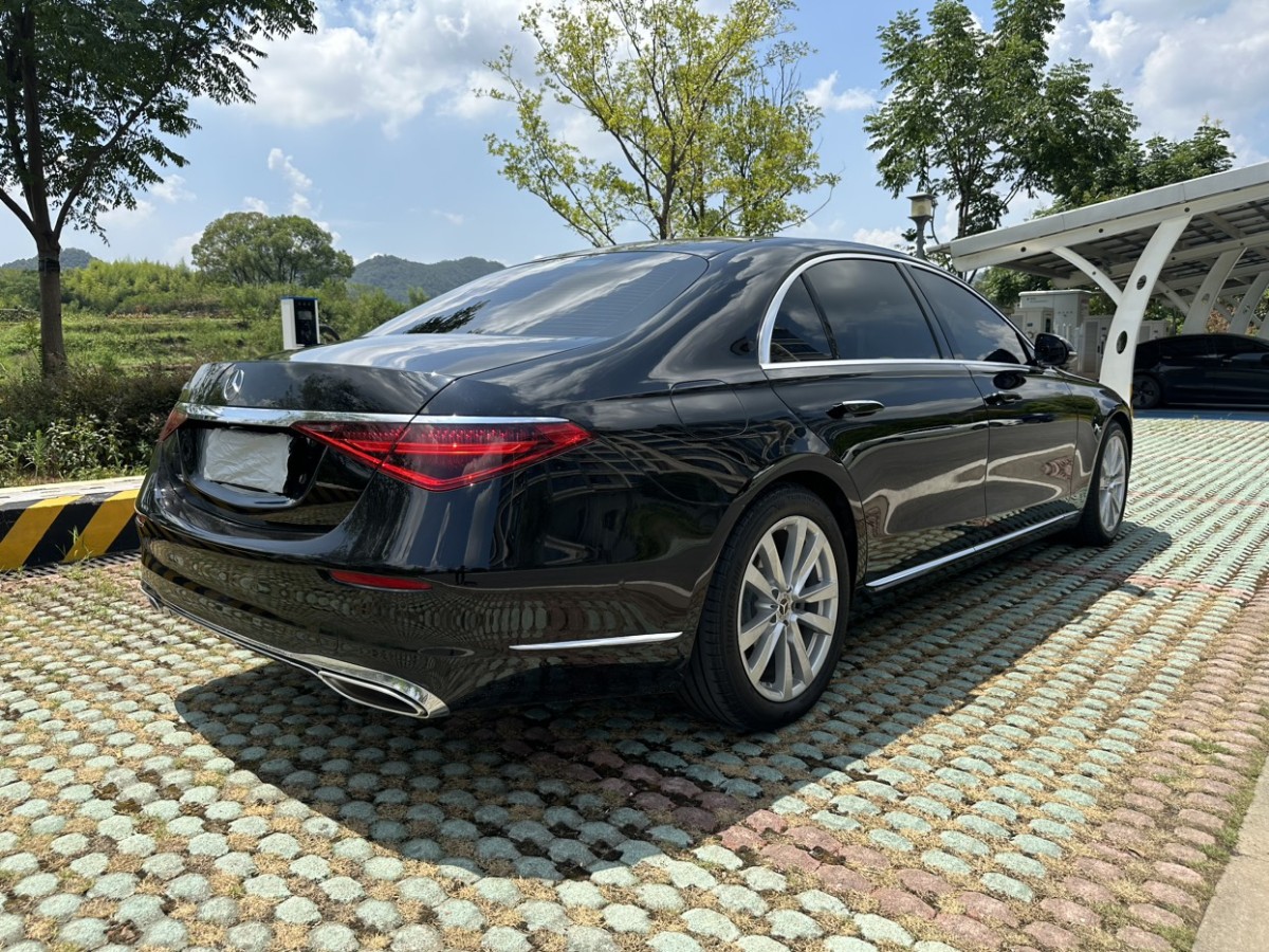 奔驰 奔驰S级  2022款 改款 S 400 L 商务型图片