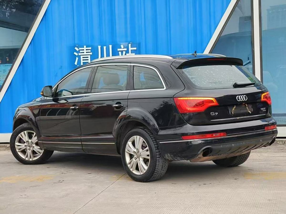 2012年2月奧迪 奧迪Q7  2013款 35 TFSI 舒適型