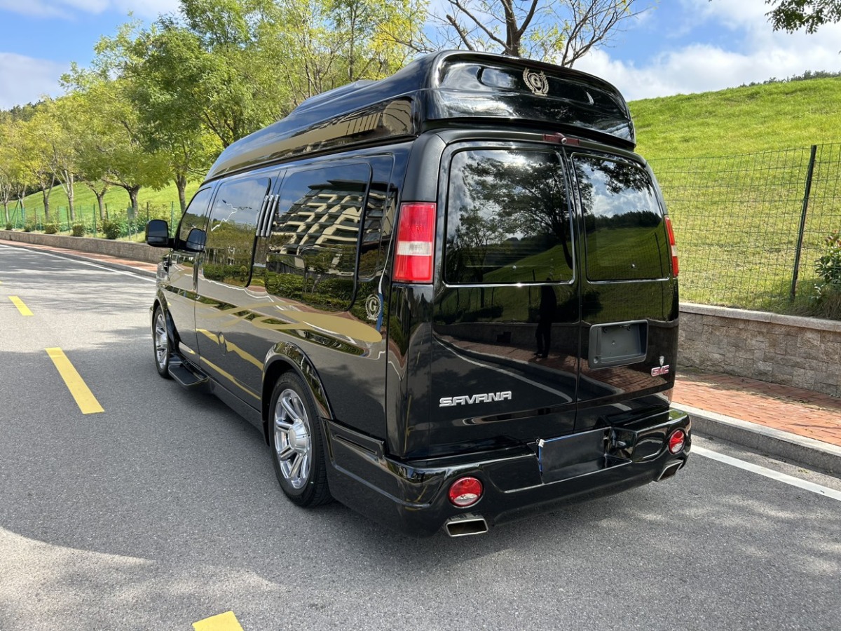 2013年07月GMC SAVANA  2013款 5.3L 領袖至尊版