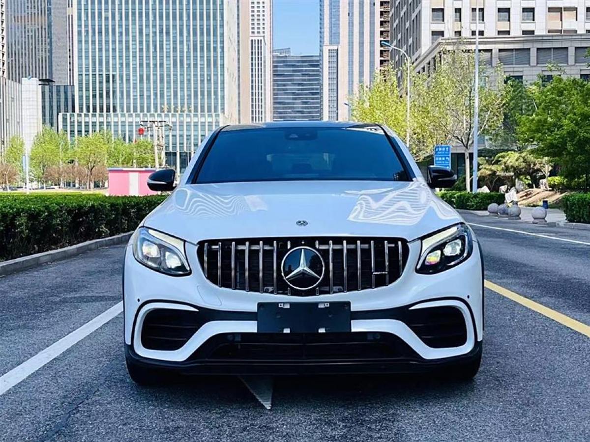 2019年3月奔馳 奔馳GLC轎跑 AMG  2017款 AMG GLC 43 4MATIC 轎跑SUV