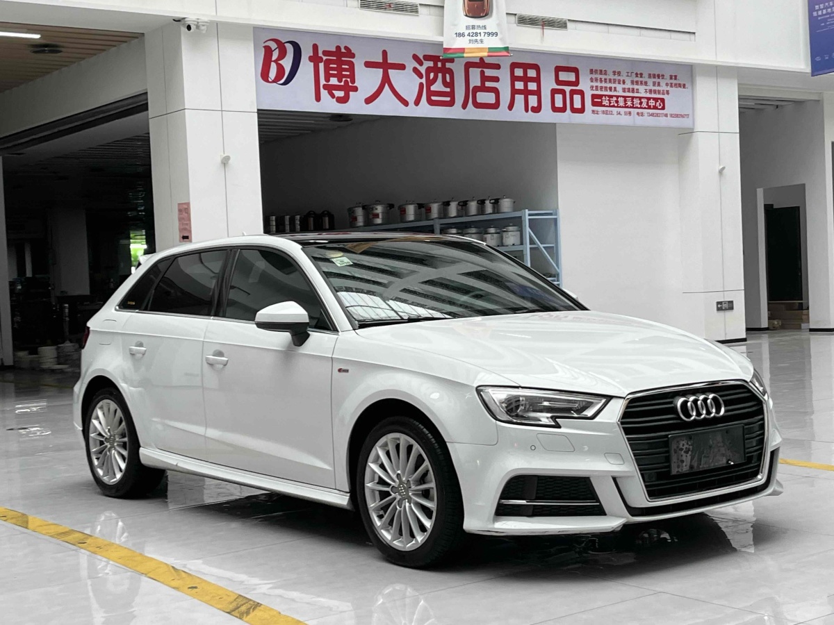 2018年9月奧迪 奧迪A3  2018款 30周年年型 Sportback 35 TFSI 時尚型